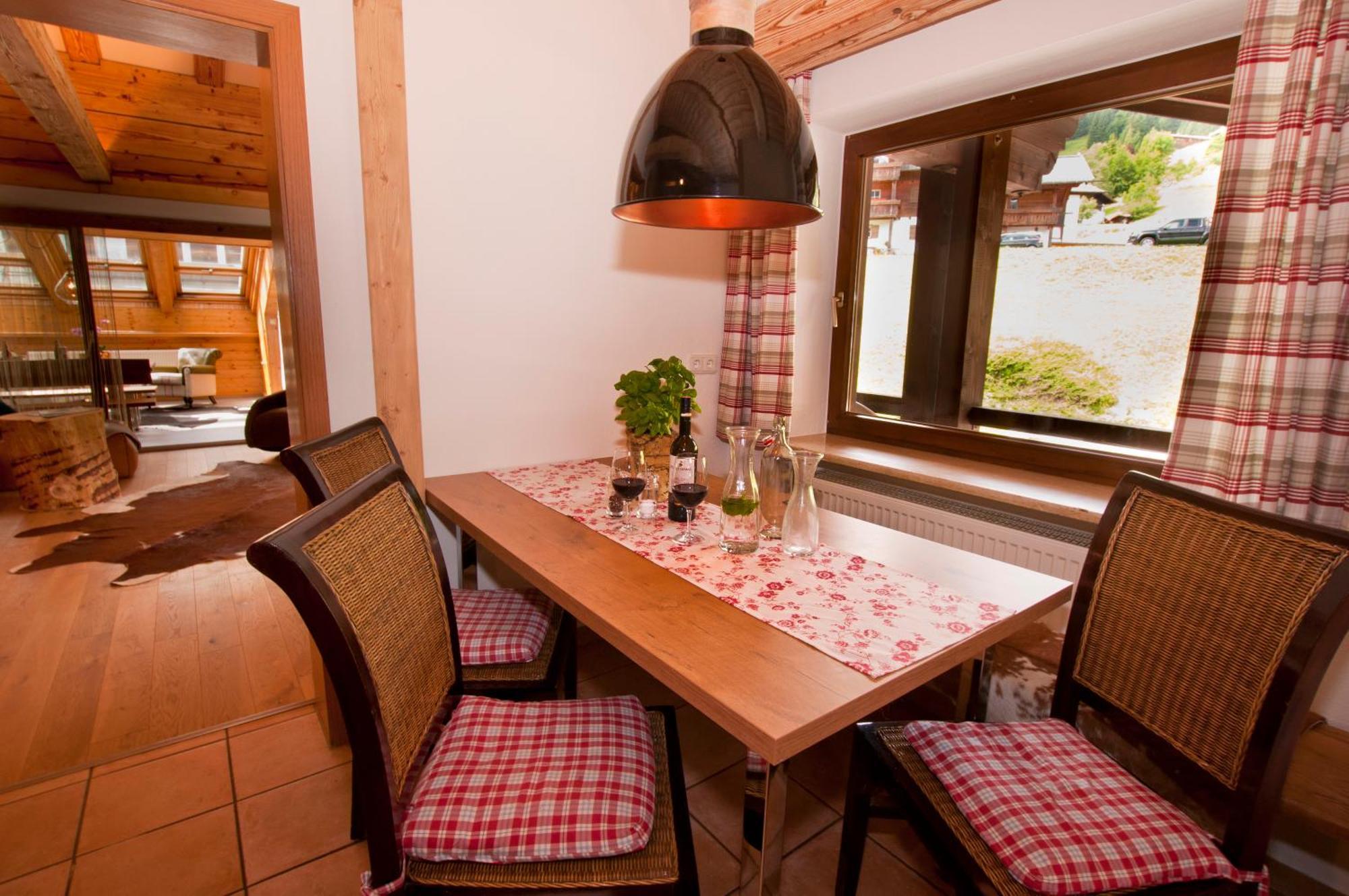 Alp-Chalet Hirschegg (Vorarlberg) Exterior foto